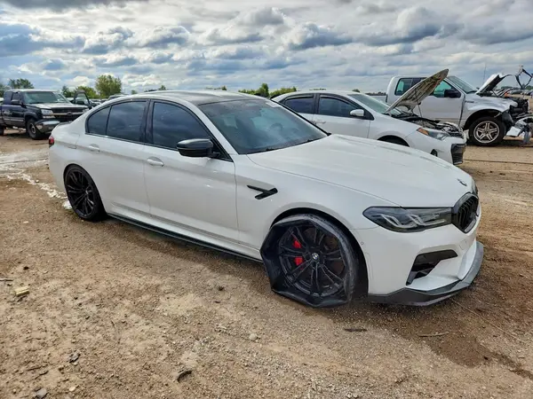 WBS83CH08MCH02664 — 2021 BMW M5, фото 4 с аукциона Copart, Задняя часть