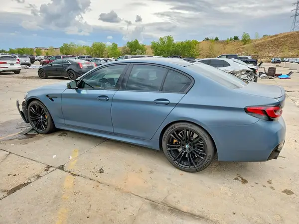 WBS83CH07MCF60761 — 2021 BMW M5, фото 2 с аукциона Copart, Передняя часть