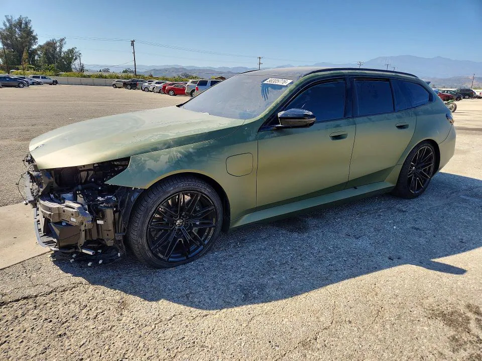 2026 BMW M5 VIN WBS83GV09TCX03202 фото 1