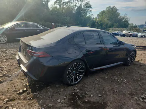 2026 BMW M5 VIN WBS83FK07SCT63142 фото 3