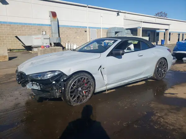 WBSDZ0C08PCL36497 — 2023 BMW M8, Боковая часть (Side), фото до ремонта