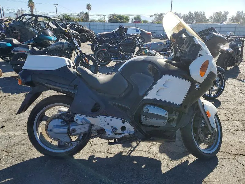 2000 BMW R 1100 RT VIN WB10418A9YZC67670 фото 1