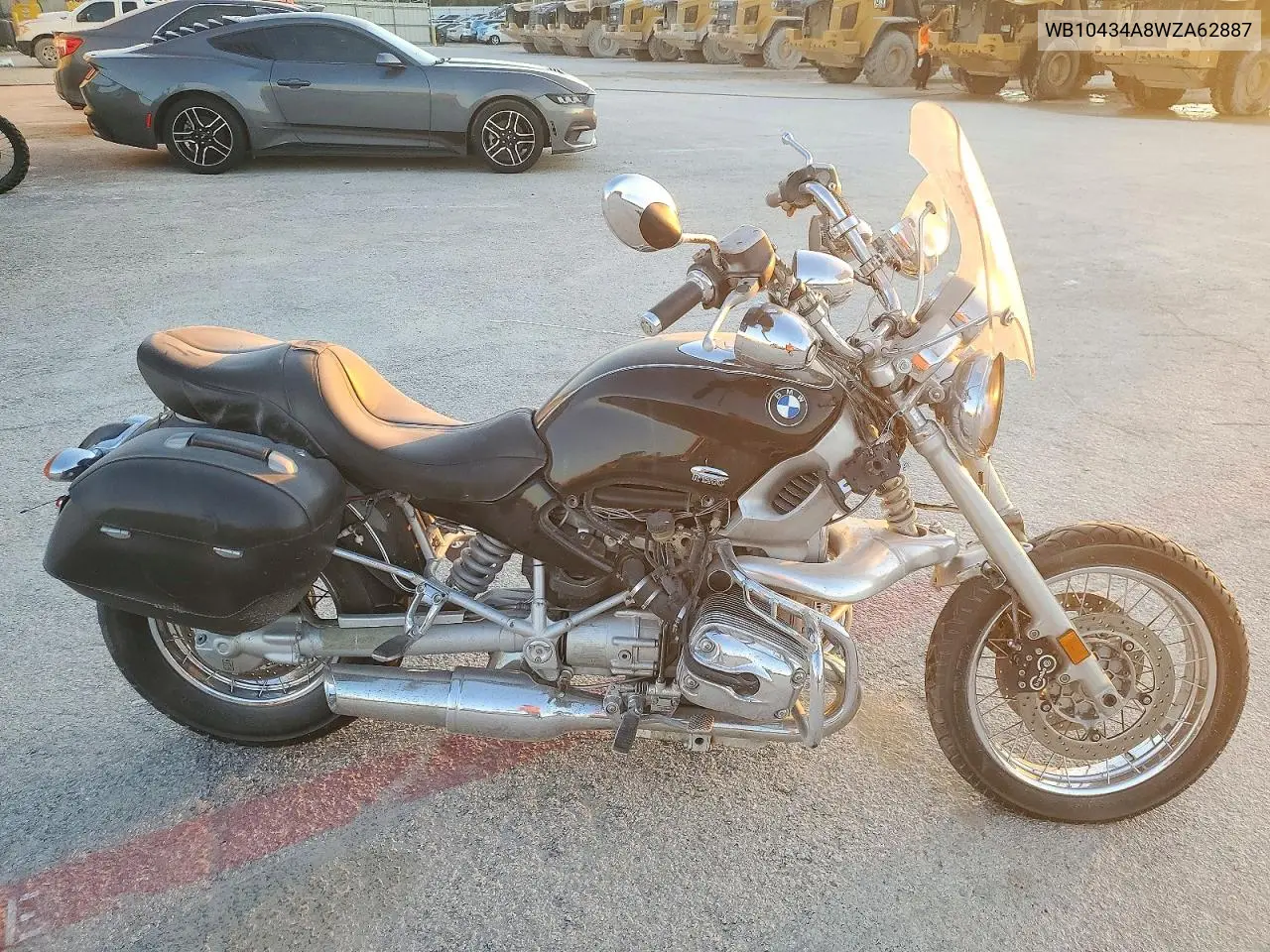 1998 BMW R1200 C VIN WB10434A8WZA62887 фото 1