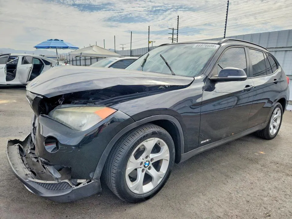 2014 BMW X1 VIN WBAVM1C58EVW55473 фото 1