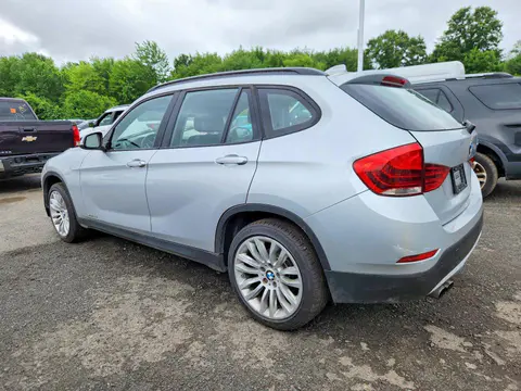 2015 BMW X1 VIN WBAVL1C58FVY32527 фото 2