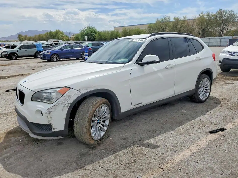 WBAVM1C59FV314827 BMW X1 2015 — повреждение Передняя часть, фото до ремонта