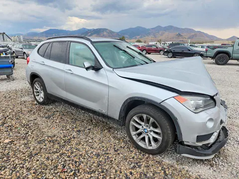 2015 BMW X1 VIN WBAVL1C56FVY33739 фото 4