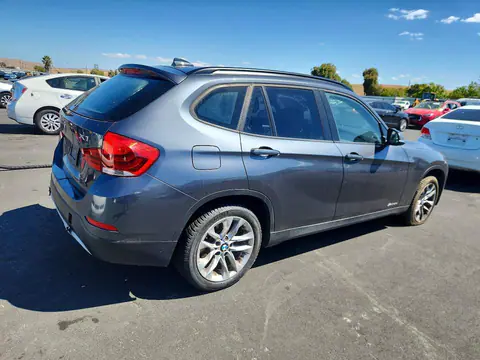 2015 BMW X1 VIN WBAVL1C55FVY30508 фото 3