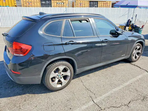 2015 BMW X1 VIN WBAVM1C5XFV315629 фото 3