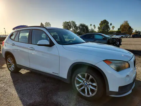 2015 BMW X1 VIN WBAVL1C50FVY30903 фото 4