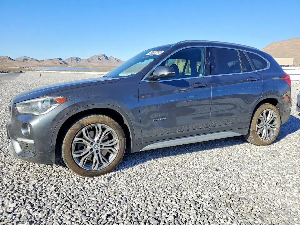 WBXHT3C32GP883511 BMW X1 2016 — повреждение Боковая часть, фото до ремонта