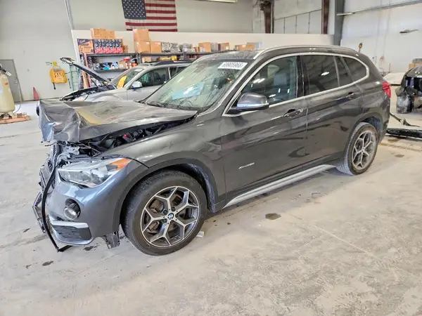 WBXHT3C35GP883809 — 2016 BMW X1, Передняя часть (Front End), фото до ремонта