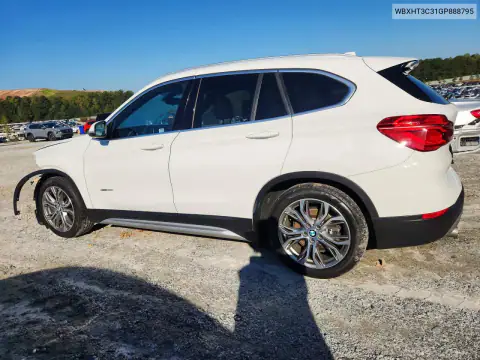 WBXHT3C31GP888795 — 2016 BMW X1, фото 2 с аукциона Copart, Передняя часть
