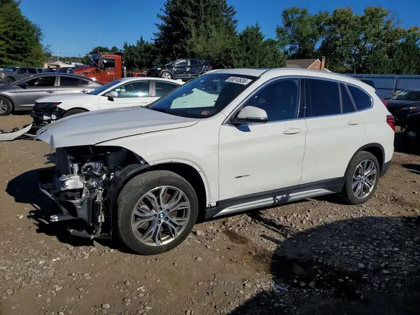 WBXHT3Z31H4A57486 — 2017 BMW X1, Передняя часть (Front End), фото до ремонта