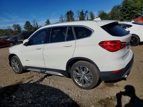 WBXHT3Z31H4A57486 — 2017 BMW X1, фото 2 с аукциона Copart, Передняя часть