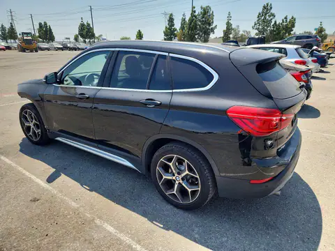 2018 BMW X1 VIN WBXHU7C35J3H43913 фото 2