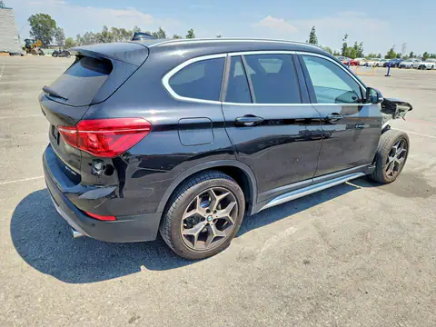 2018 BMW X1 VIN WBXHU7C35J3H43913 фото 3