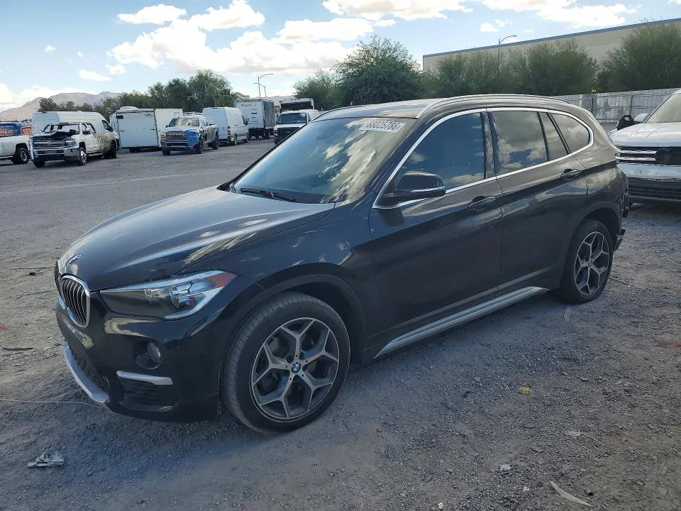 2018 BMW X1 VIN WBXHU7C39J5L06319 фото 1