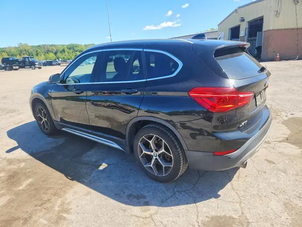 2018 BMW X1 VIN WBXHT3C37J5L33322 фото 2