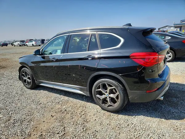 WBXHU7C39J5L07017 — 2018 BMW X1, фото 2 с аукциона Copart 29.09.2026, Передняя часть