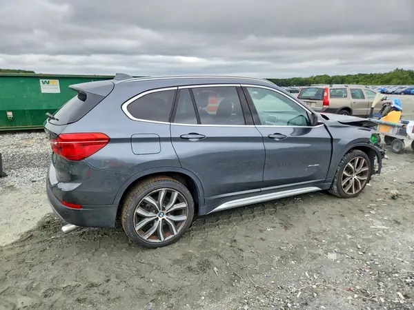 WBXHT3C30J5K28704 — 2018 BMW X1, фото 3 с аукциона Copart, Передняя часть