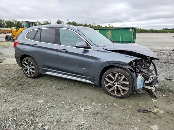 WBXHT3C30J5K28704 — 2018 BMW X1, фото 4 с аукциона Copart, Передняя часть