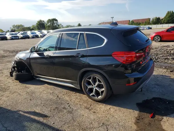 WBXHT3C58K5L89739 — 2019 BMW X1, фото 2 с аукциона Copart 05.10.2026, Передняя часть