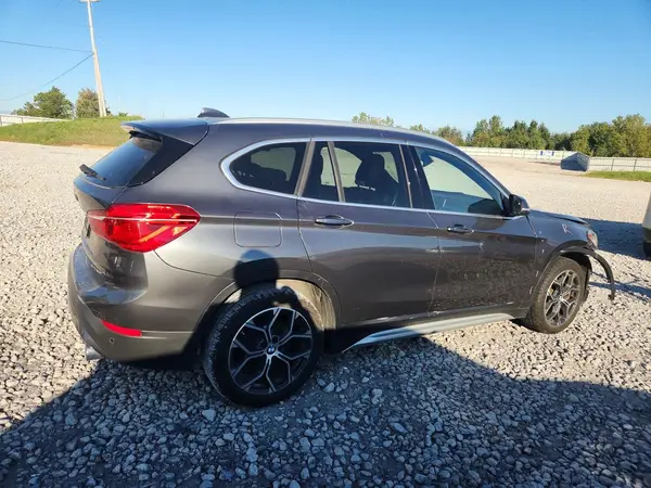 WBXJG7C0XL5R43706 — 2020 BMW X1, фото 3 с аукциона Copart 01.10.2026, Передняя часть