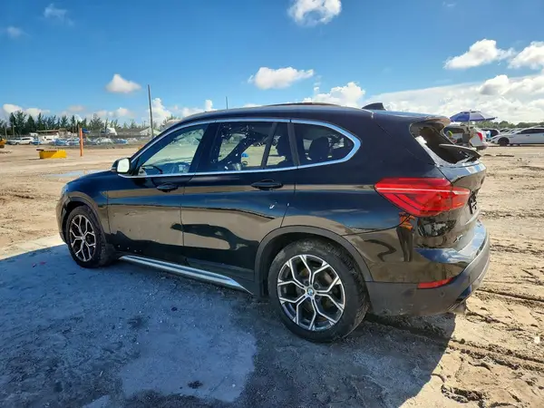 WBXJG9C03L5P78481 — 2020 BMW X1, фото 2 с аукциона Copart, Подтопление