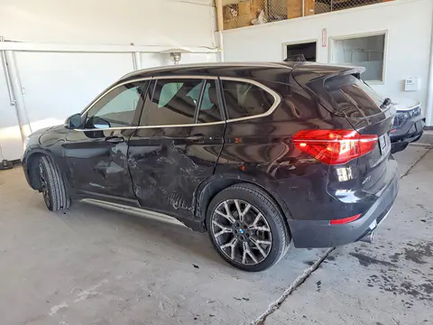 2021 BMW X1 VIN WBXJG7C03M5S30972 фото 2