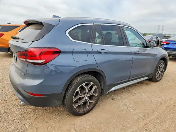 WBXJG9C05M5T18949 — 2021 BMW X1, фото 3 с аукциона Copart, Передняя часть