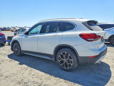 2022 BMW X1 VIN WBXJG7C08N5U49380 фото 2