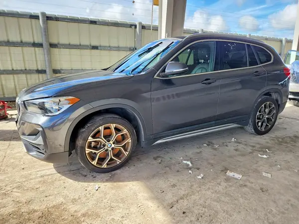WBXJG7C04N5V08778 — 2022 BMW X1, Механические повреждения (Mechanical), фото до ремонта