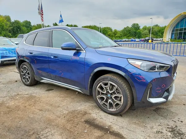 WBX73EF08S5068534 — 2025 BMW X1, фото 4 с аукциона Copart 01.10.2026, Задняя часть