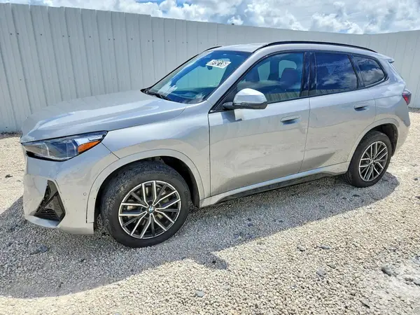 WBX73EF08T5619420 — 2026 BMW X1, Передняя часть (Front End), фото до ремонта
