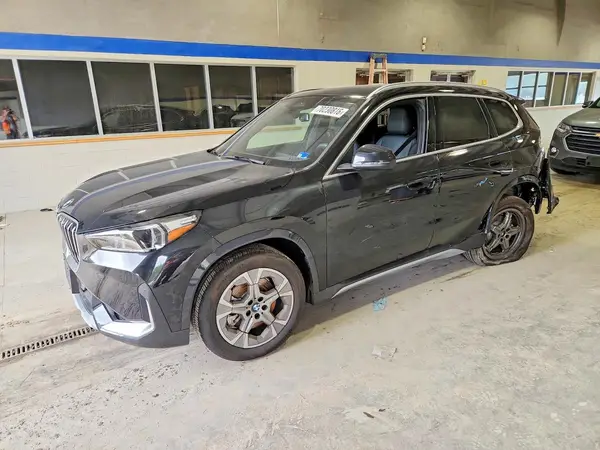 WBX73EF00T5571010 — 2026 BMW X1, Задняя часть (Rear End), фото до ремонта