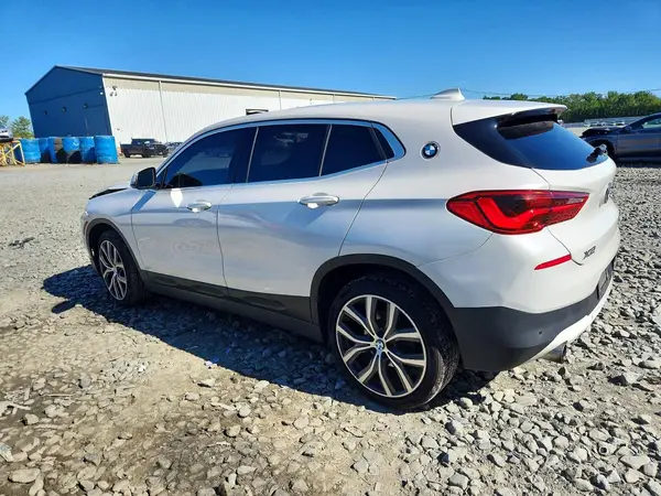 WBXYJ5C3XJEF79561 — 2018 BMW X2, фото 2 с аукциона Copart, Передняя часть