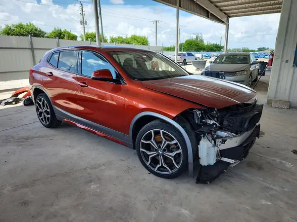 WBXYJ5C34JEF72914 — 2018 BMW X2, фото 4 с аукциона Copart, Передняя часть