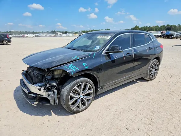 WBXYH9C03L5P37120 — 2020 BMW X2, Передняя часть (Front End), фото до ремонта