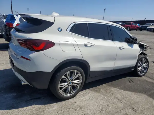 WBXYH9C05N5T64259 — 2022 BMW X2, фото 3 с аукциона Copart, Передняя часть