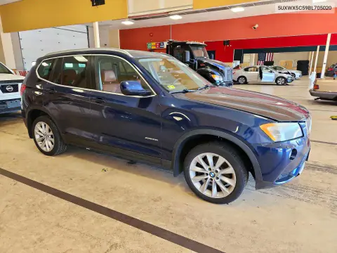 2011 BMW X3 xDrive28I VIN 5UXWX5C59BL705020 фото 4