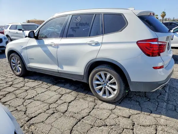 2016 BMW X3 VIN 5UXWY3C53G0N88299 фото 2