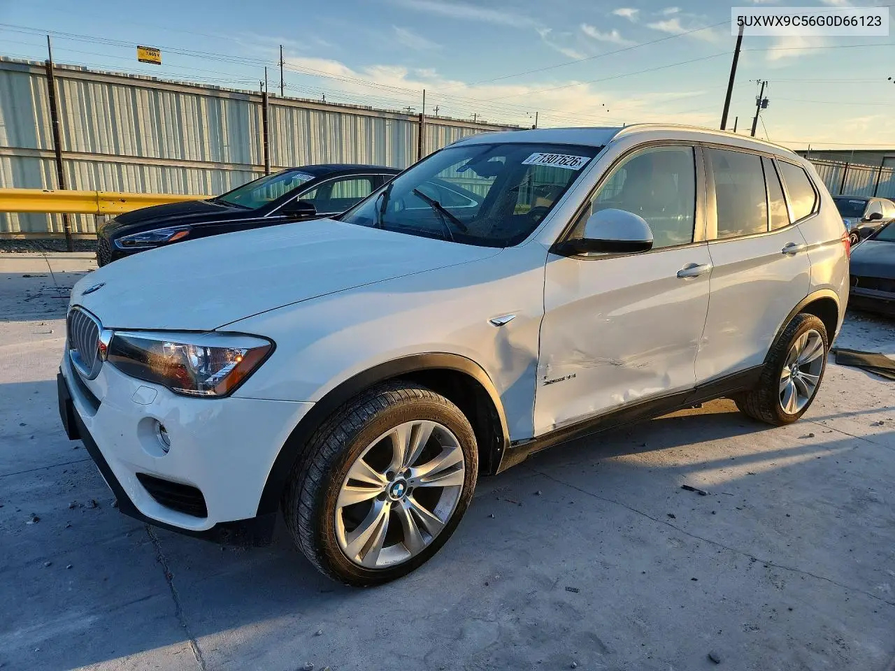 2016 BMW X3 xDrive28I VIN 5UXWX9C56G0D66123 фото 1