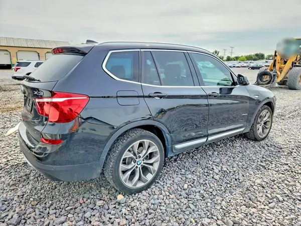 5UXWX9C52H0T11781 — 2017 BMW X3, фото 3 с аукциона Copart 12.10.2026, Передняя часть