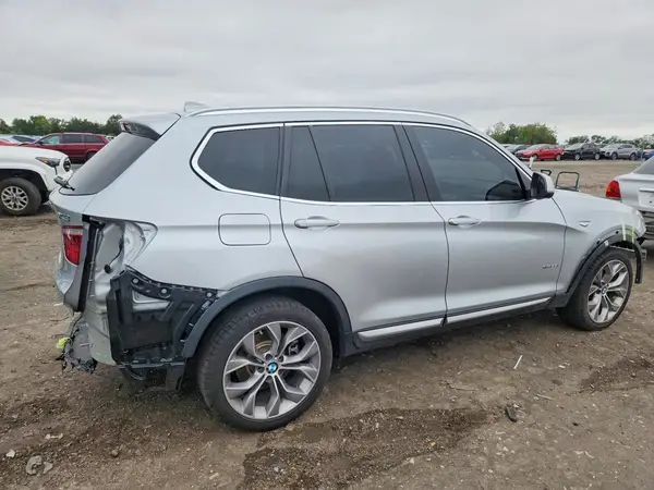 5UXWX7C39H0W40173 — 2017 BMW X3, фото 3 с аукциона Copart 30.09.2026, Передняя часть