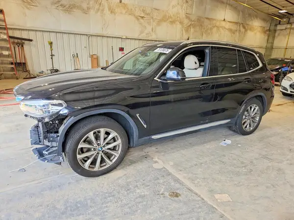 5UXTR9C54JLD89094 — 2018 BMW X3, Передняя часть (Front End), фото до ремонта