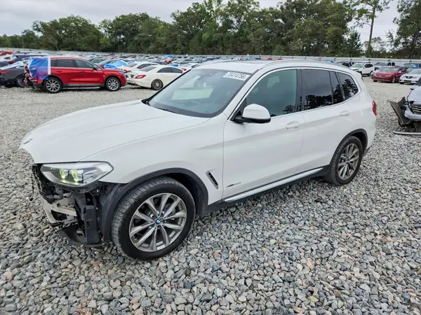 5UXTR9C54JLD66687 — 2018 BMW X3, Передняя часть (Front End), фото до ремонта