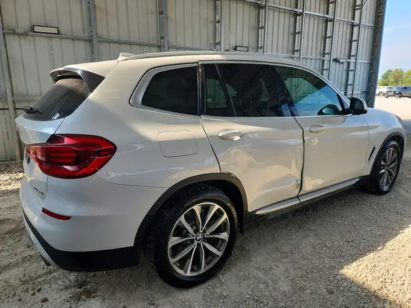 5UXTR7C53KLR45012 — 2019 BMW X3, фото 3 с аукциона Copart 12.10.2026, Боковая часть