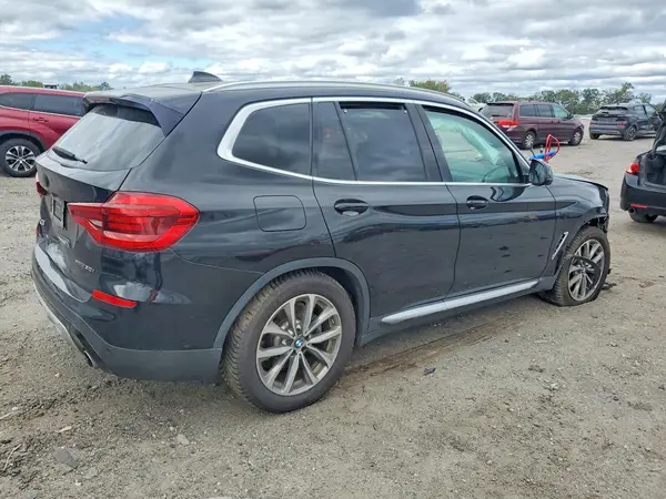 5UXTR9C5XKLP83438 — 2019 BMW X3, фото 3 с аукциона Copart, Передняя часть