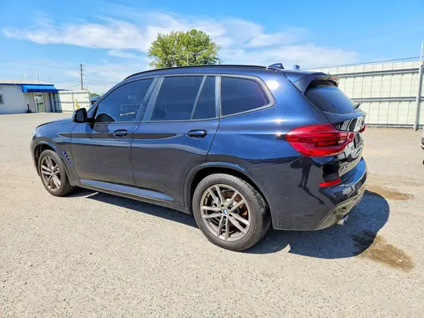 5UXTR7C58KLF36975 — 2019 BMW X3, фото 2 с аукциона Copart, Мелкие вмятины и царапины